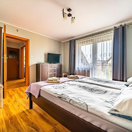 Jezynowa 30 *