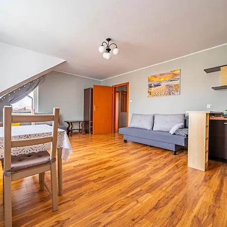 Homestay Jezynowa 30 *