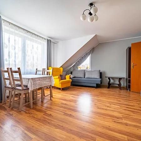 Jezynowa 30 *