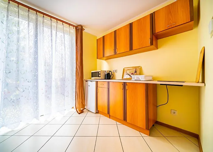 Kwatera prywatna Jezynowa 30 *